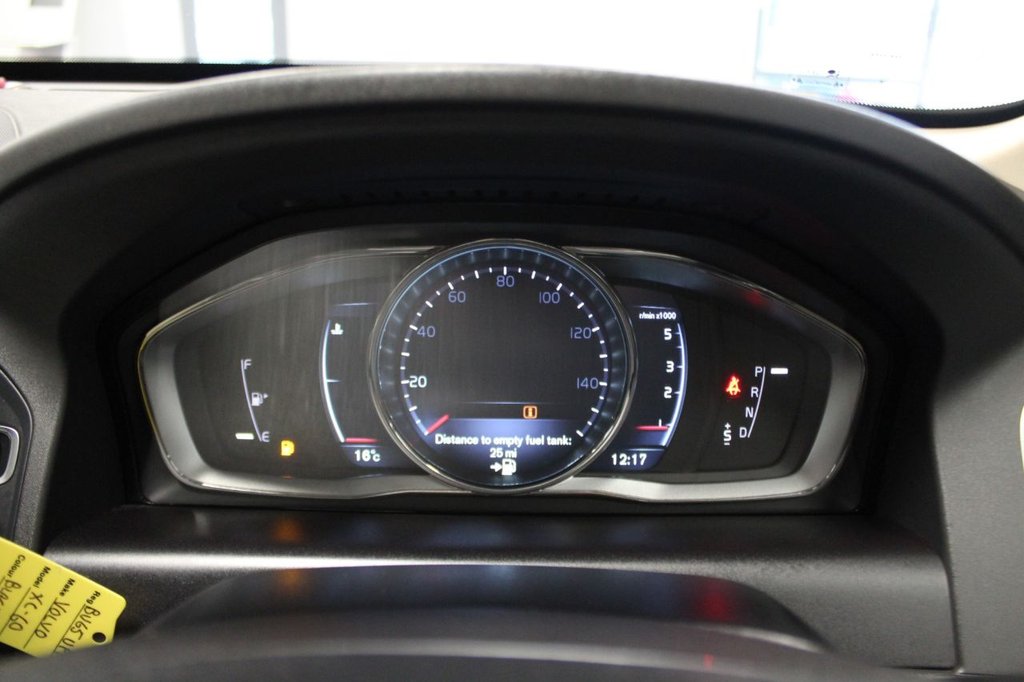 Used Volvo XC60 2015 for sale - 76883210: Photo 31