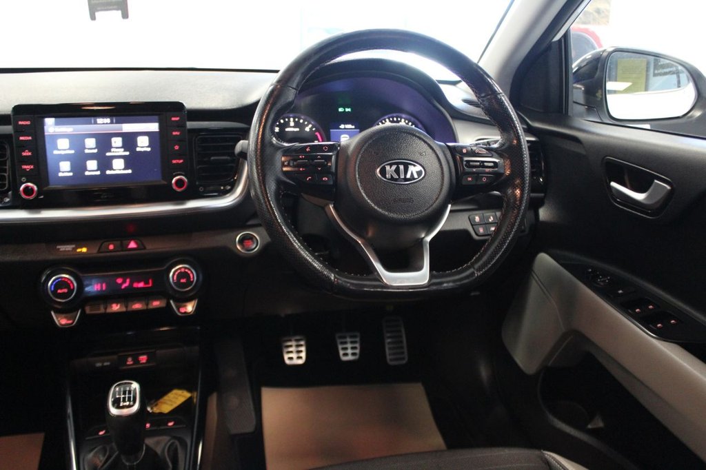 Used Kia Stonic 2018 for sale - 76883265: Photo 32