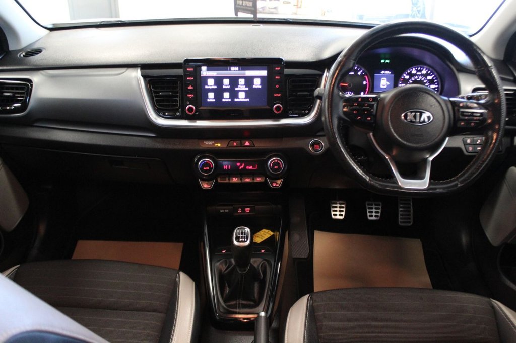 Used Kia Stonic 2018 for sale - 76883265: Photo 33