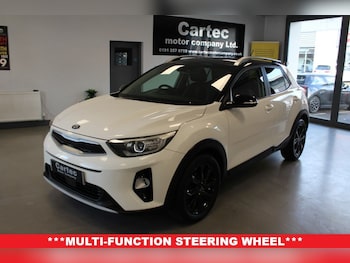 Used Kia Stonic 2018 for sale - 76883265: Photo