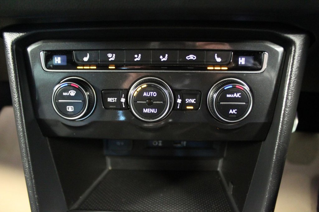 Used Volkswagen Tiguan 2017 for sale - 76883244: Photo 41