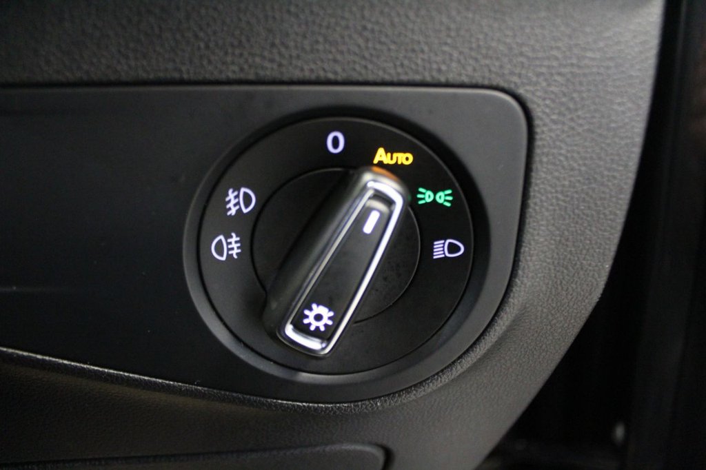 Used Volkswagen Tiguan 2017 for sale - 76883244: Photo 44