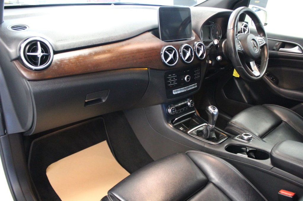 Used Mercedes-Benz B Class 2018 for sale - 77667316: Photo 45