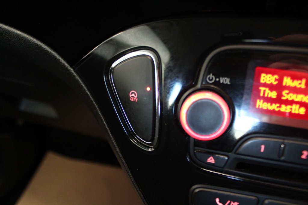 Used Vauxhall ADAM 2015 for sale - 76883604: Photo 38