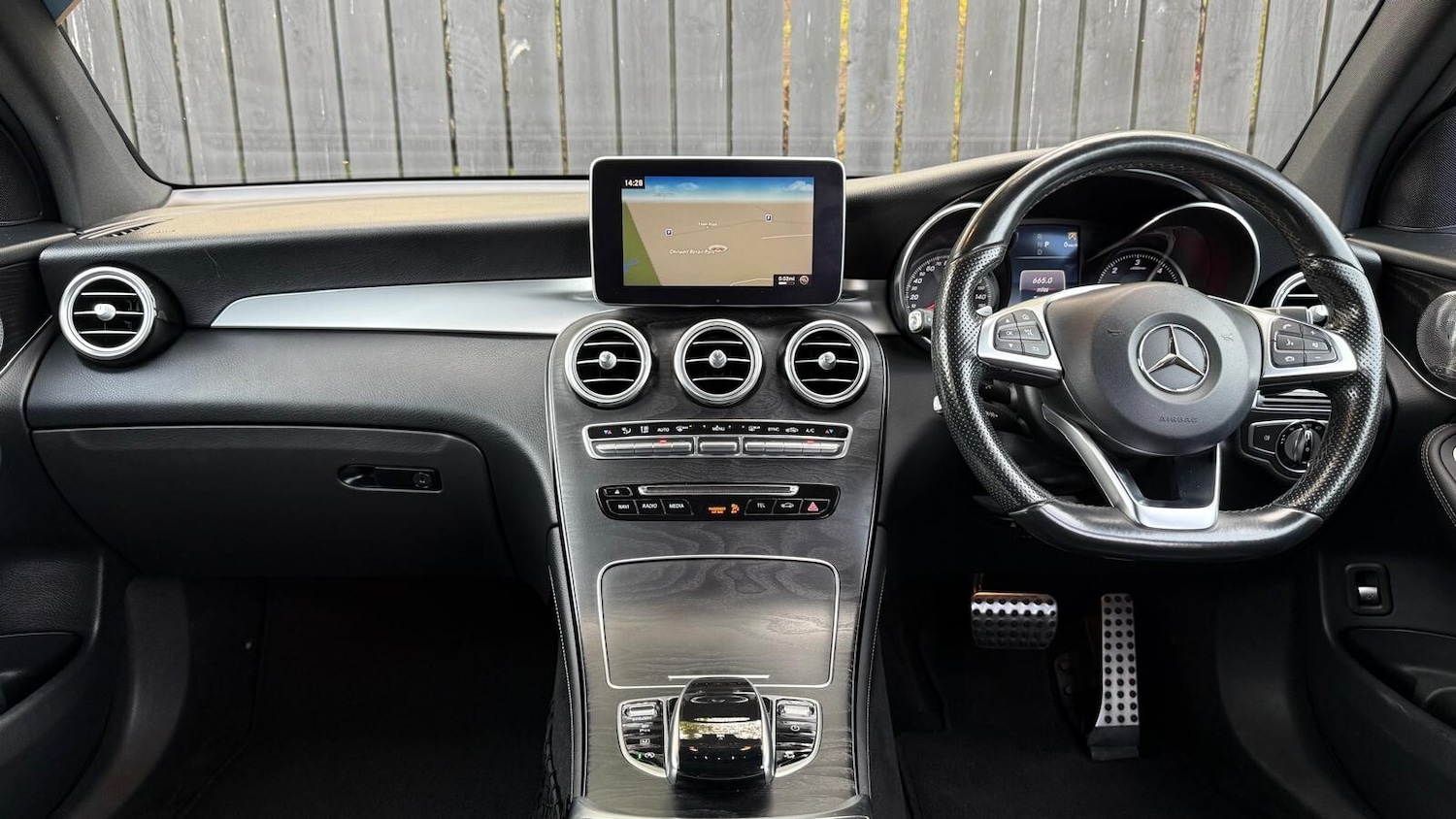 Used Mercedes-Benz GLC 2016 for sale - 76622993: Photo 14