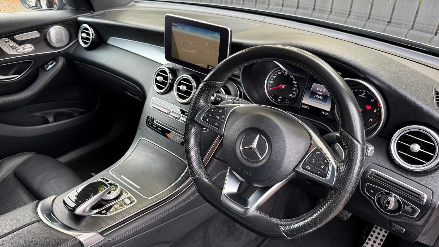 Used Mercedes-Benz GLC 2016 for sale - 76622993: Photo 21