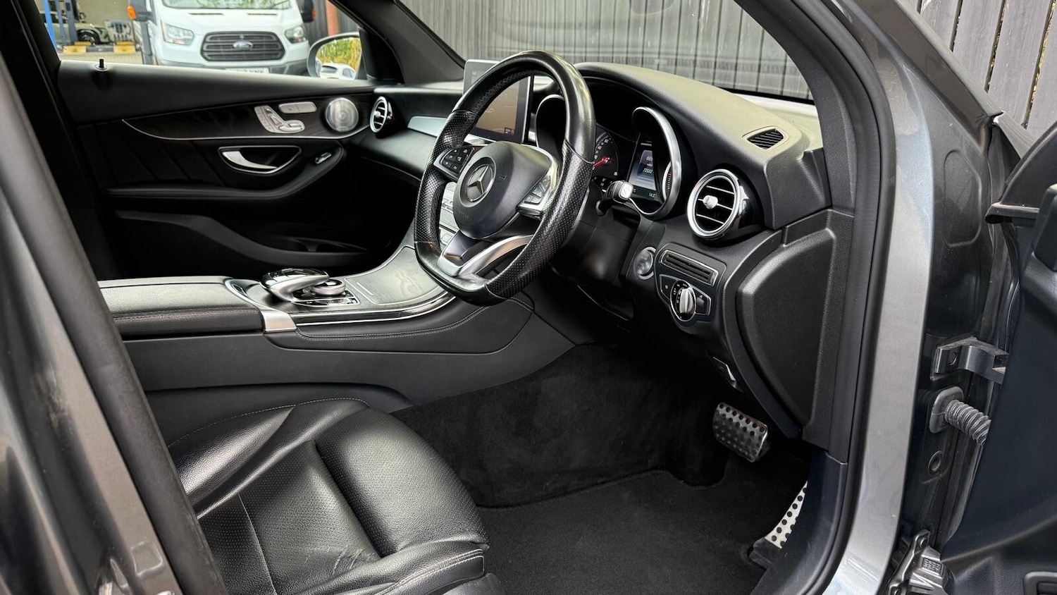 Used Mercedes-Benz GLC 2016 for sale - 76622993: Photo 23