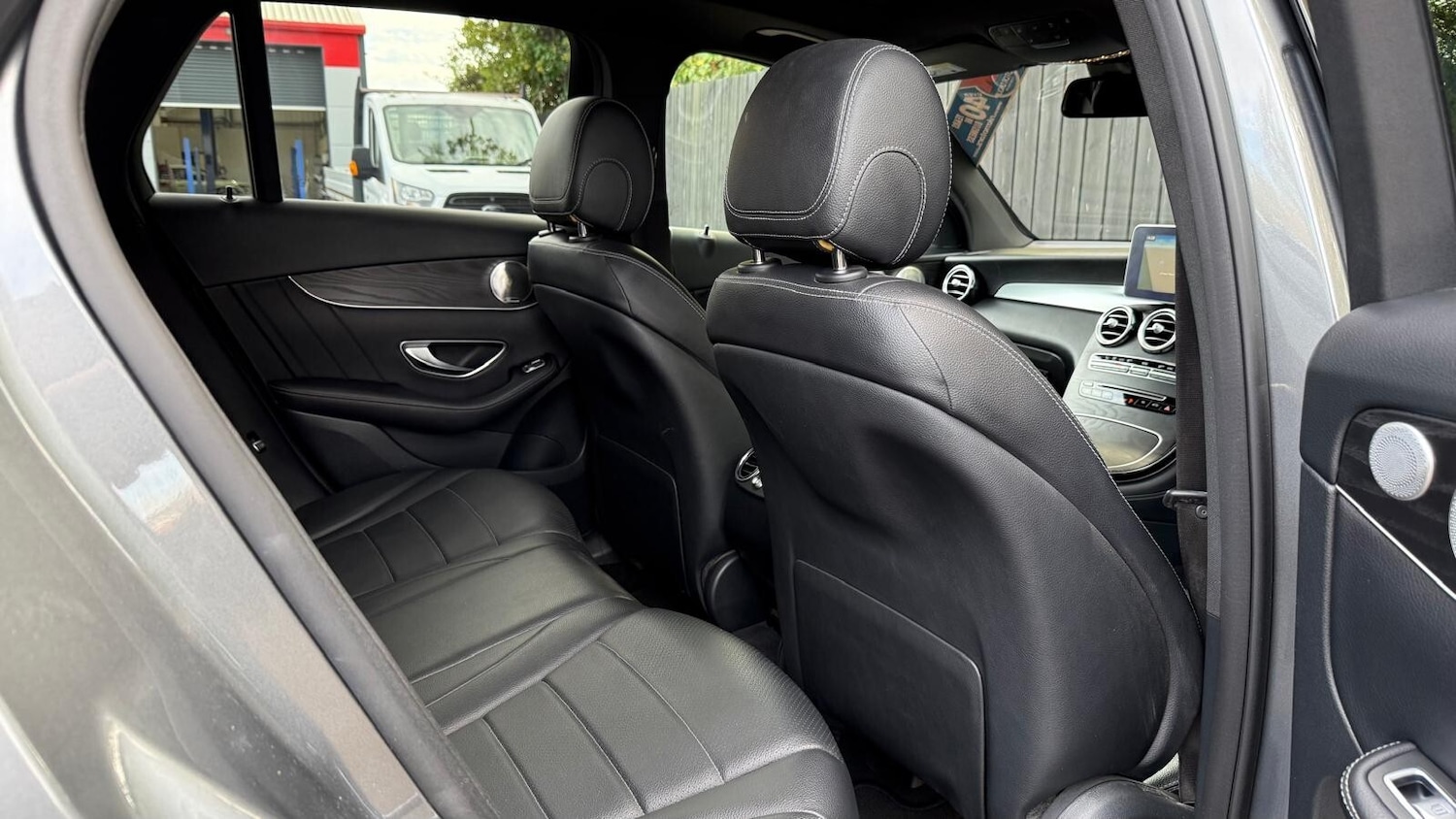 Used Mercedes-Benz GLC 2016 for sale - 76622993: Photo 27