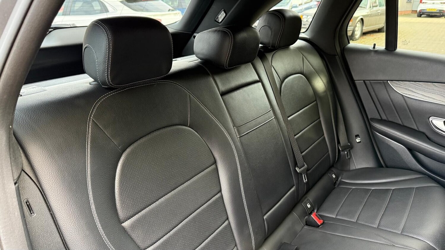 Used Mercedes-Benz GLC 2016 for sale - 76622993: Photo 28