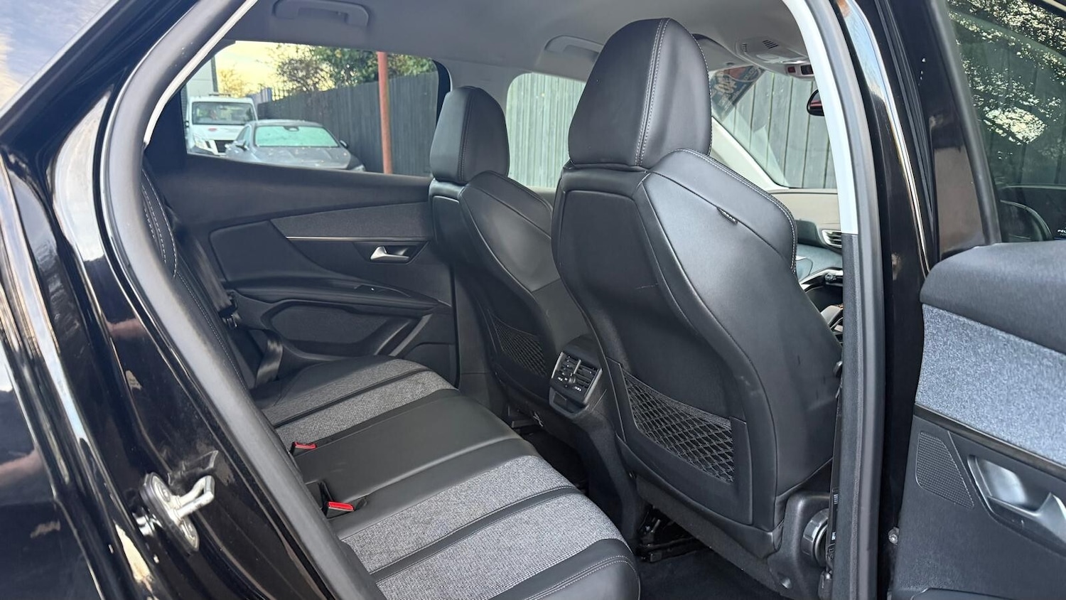 Used Peugeot 3008 2020 for sale - 76661088: Photo 27