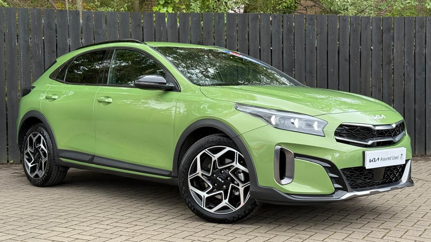 Used Kia XCeed 2025 for sale - 76622941: Photo 2