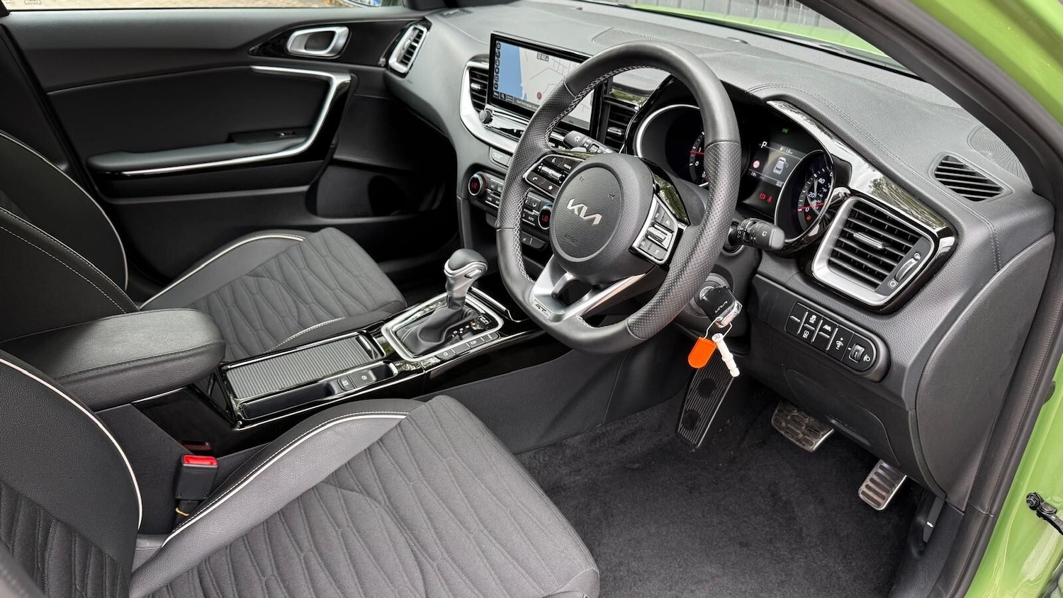 Used Kia XCeed 2025 for sale - 76622941: Photo 28