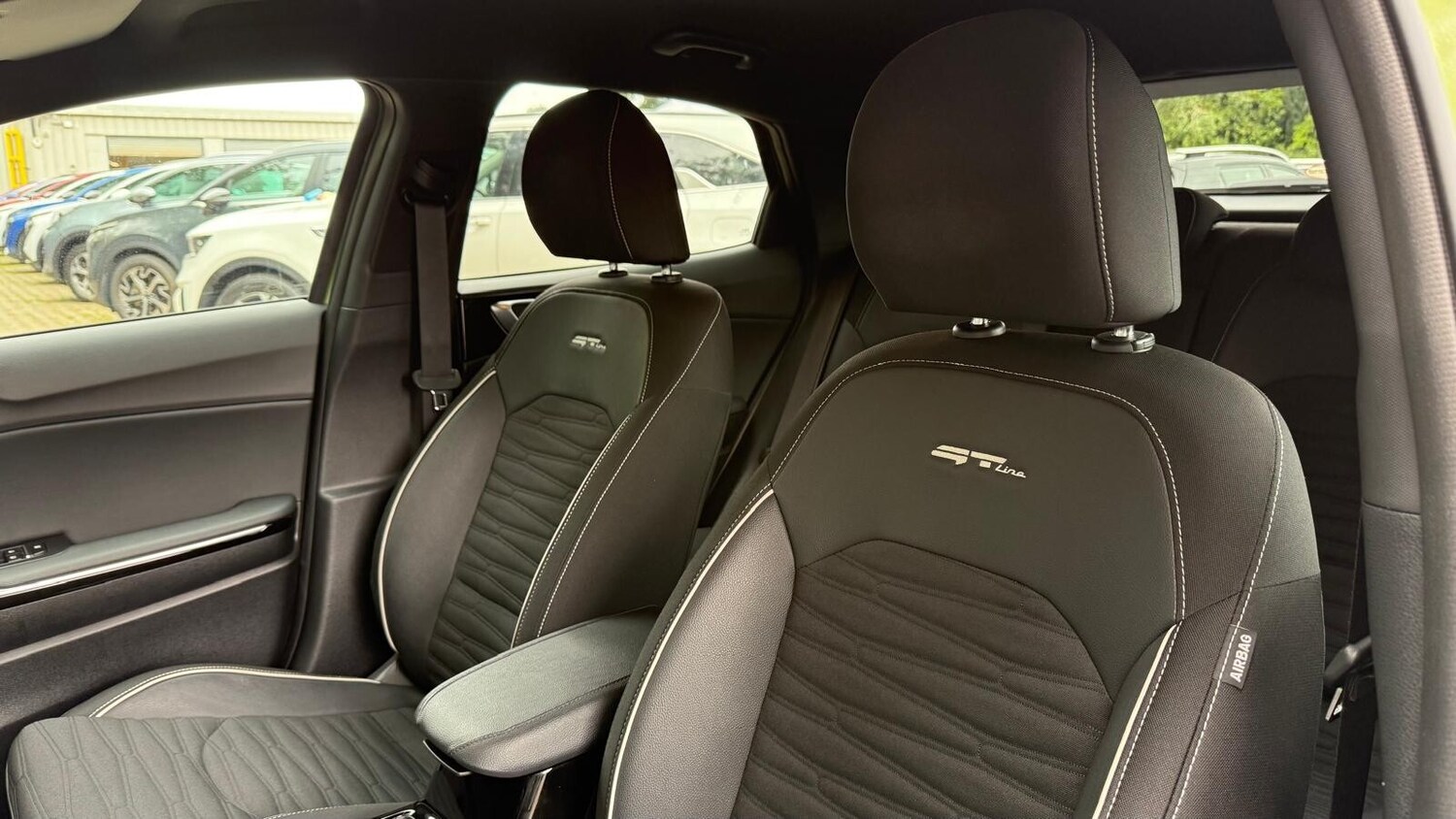 Used Kia XCeed 2025 for sale - 76622941: Photo 31