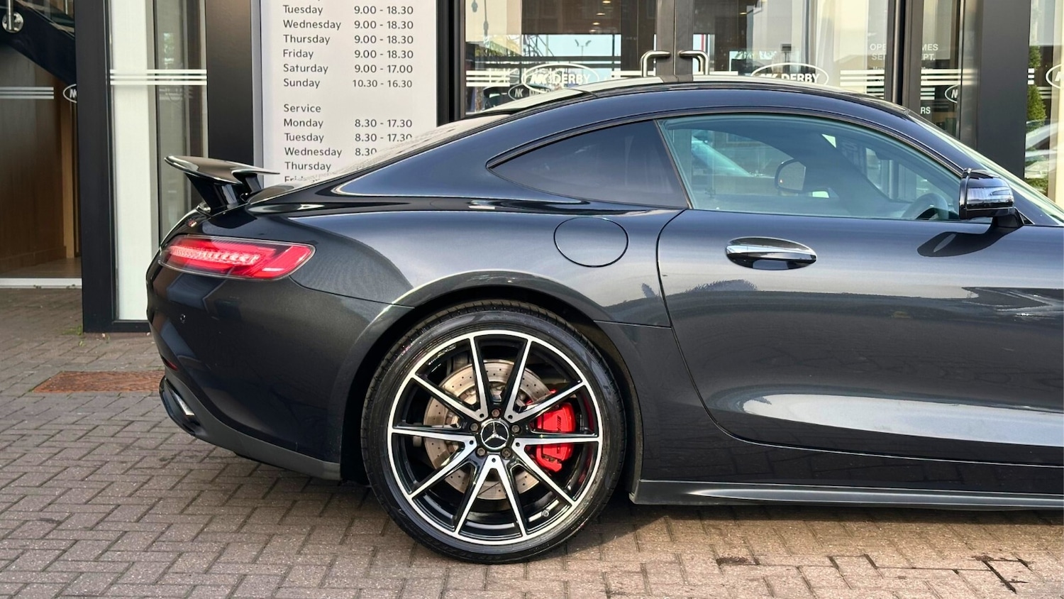 Used Mercedes-Benz AMG GT 2015 for sale - 76622964: Photo 17