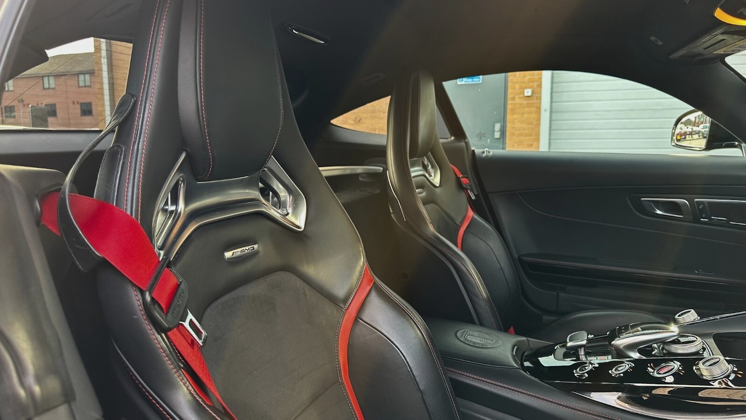 Used Mercedes-Benz AMG GT 2015 for sale - 76622964: Photo 30