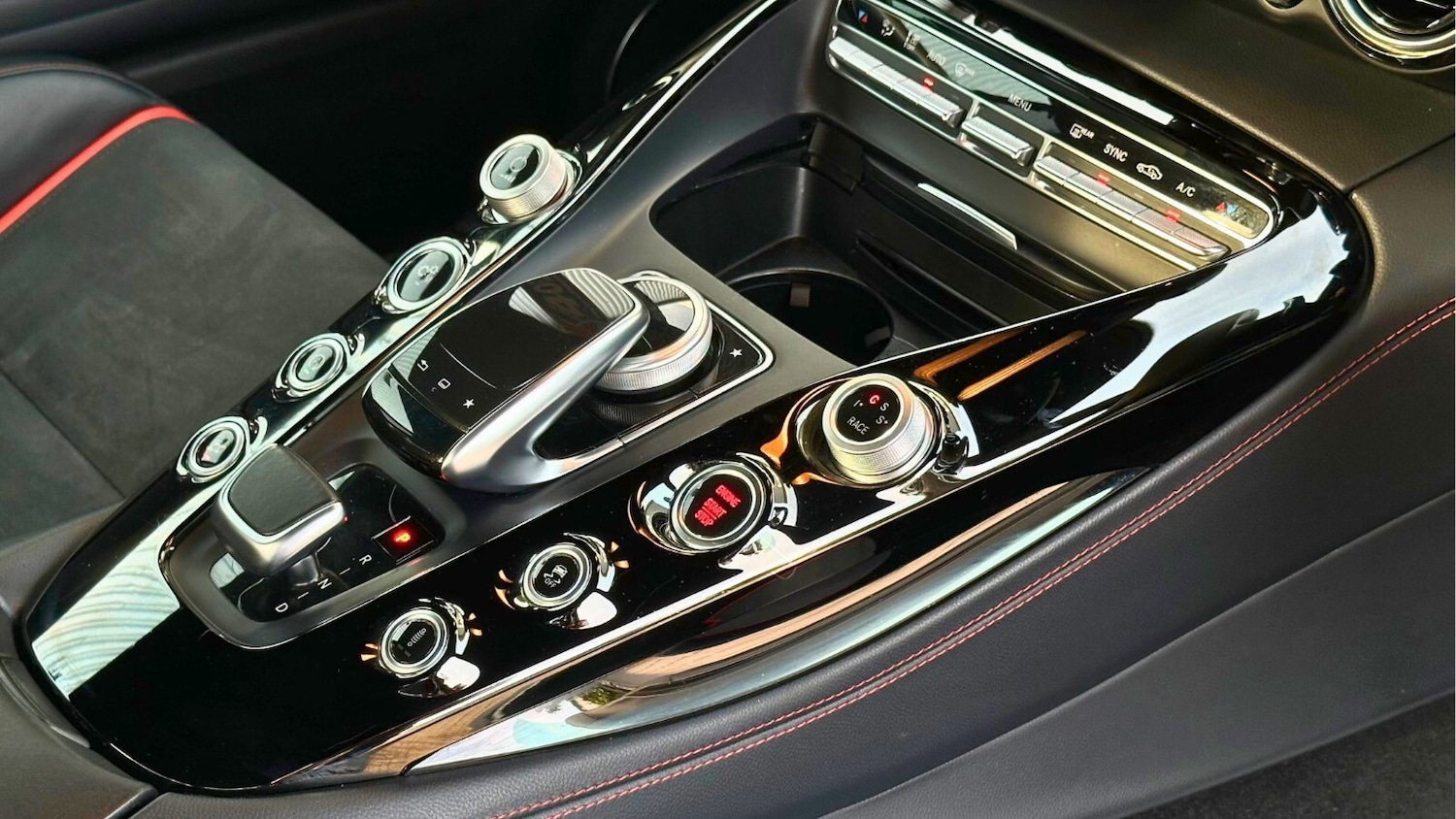 Used Mercedes-Benz AMG GT 2015 for sale - 76622964: Photo 34