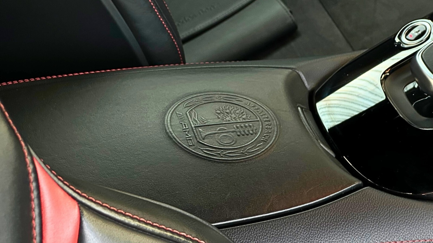 Used Mercedes-Benz AMG GT 2015 for sale - 76622964: Photo 35