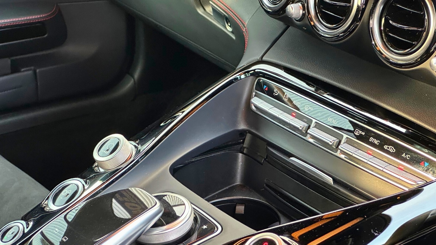 Used Mercedes-Benz AMG GT 2015 for sale - 76622964: Photo 38