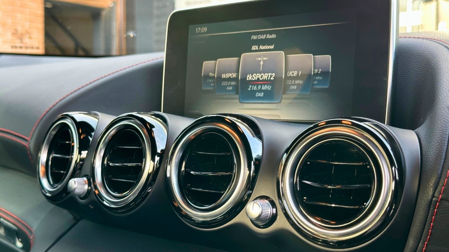 Used Mercedes-Benz AMG GT 2015 for sale - 76622964: Photo 47