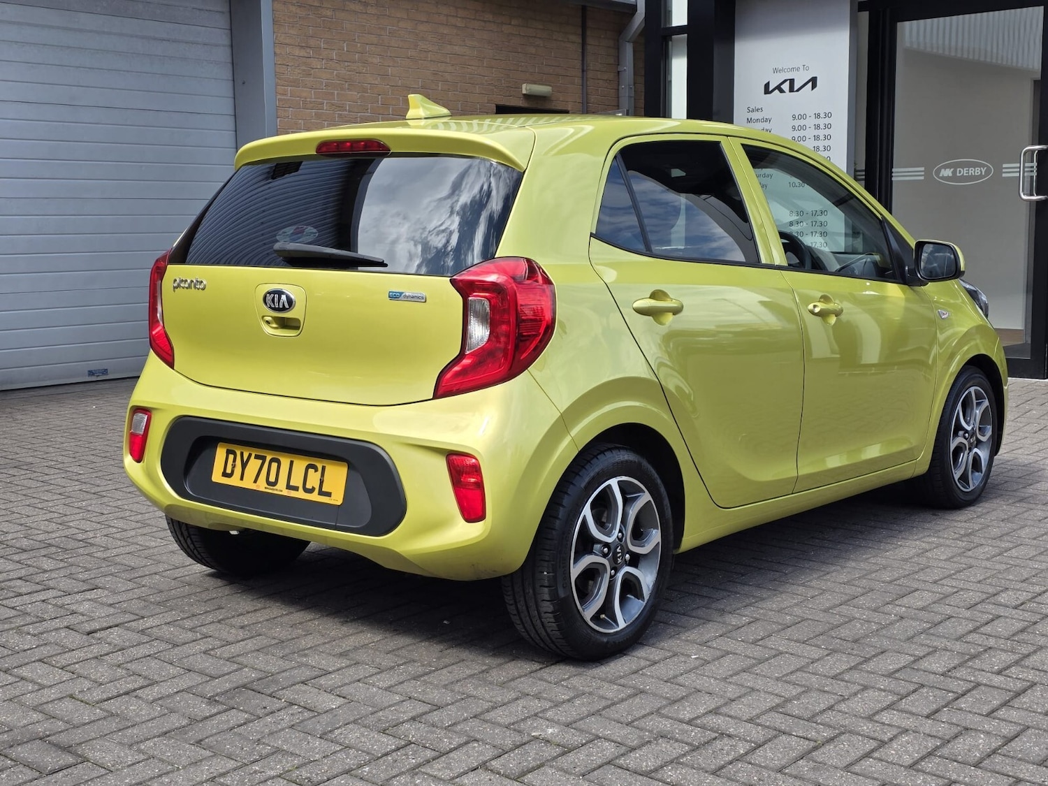 Used Kia Picanto 2020 for sale - 76622940: Photo 10