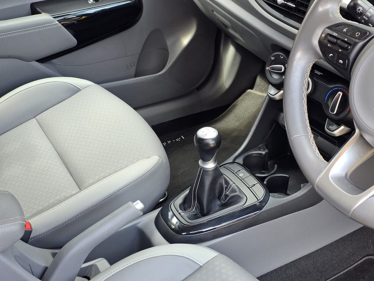 Used Kia Picanto 2020 for sale - 76622940: Photo 19