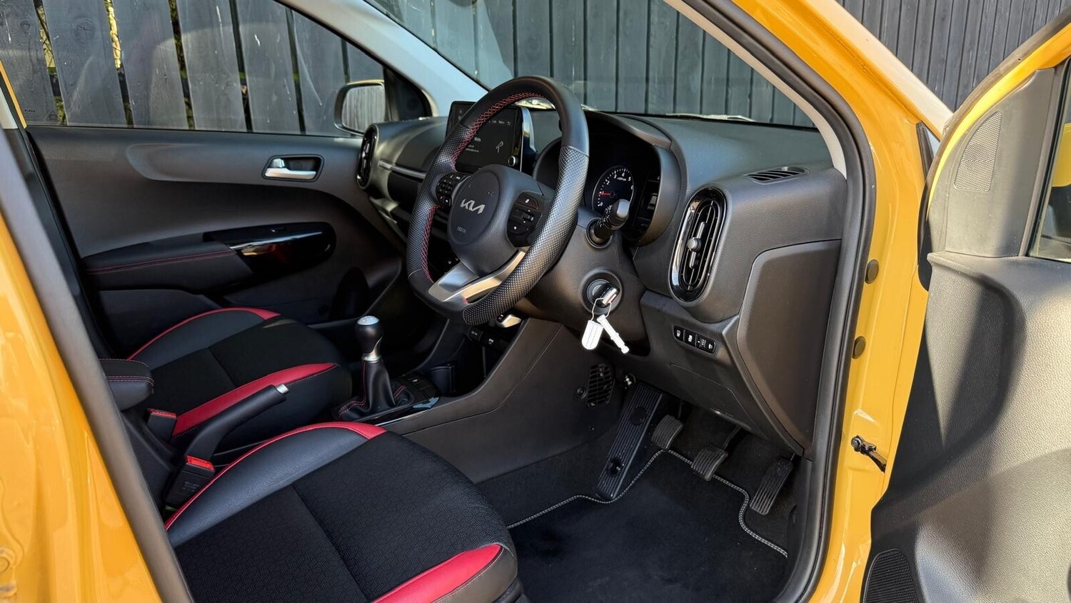 Used Kia Picanto 2023 for sale - 76622969: Photo 24