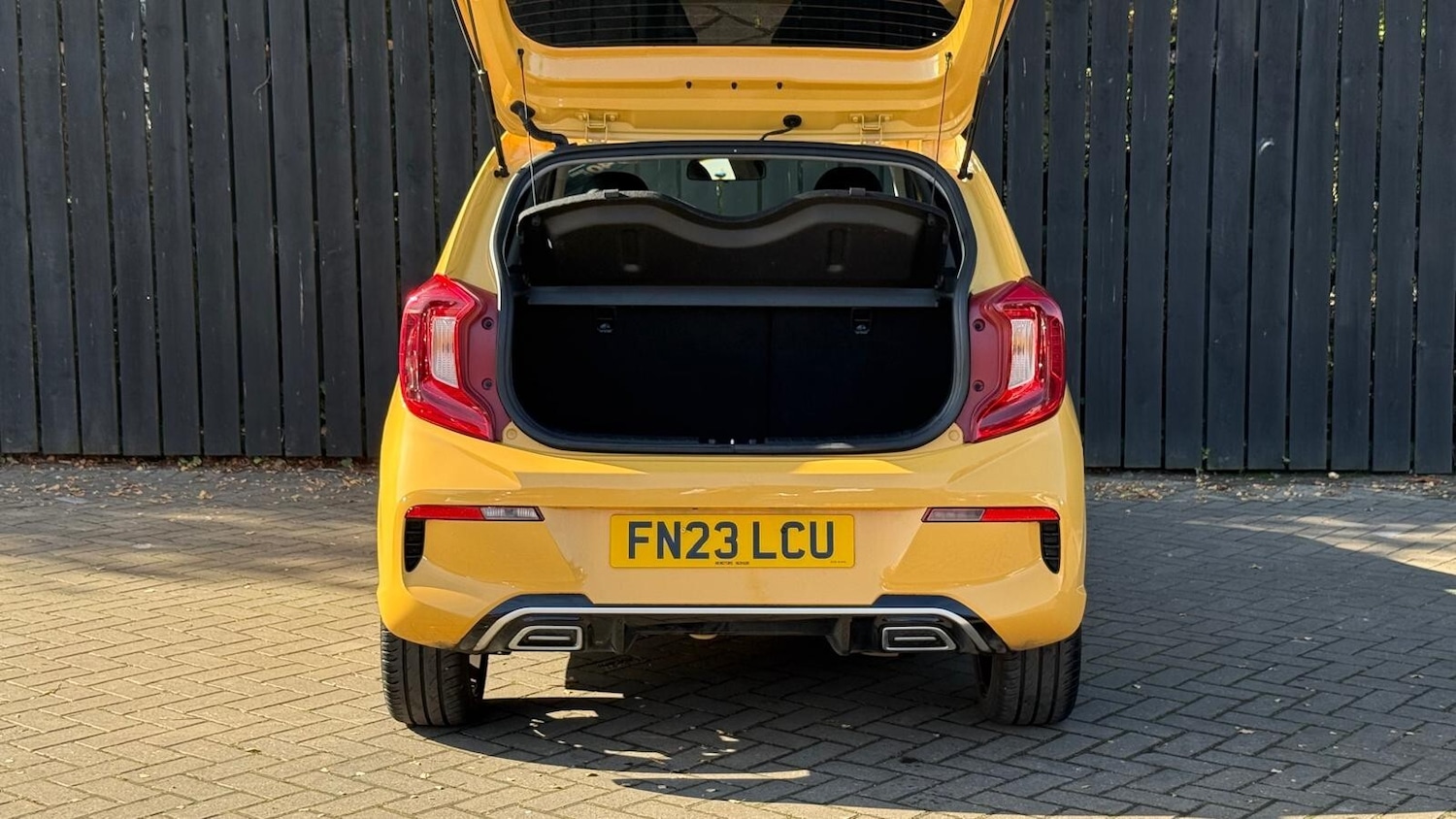 Used Kia Picanto 2023 for sale - 76622969: Photo 8