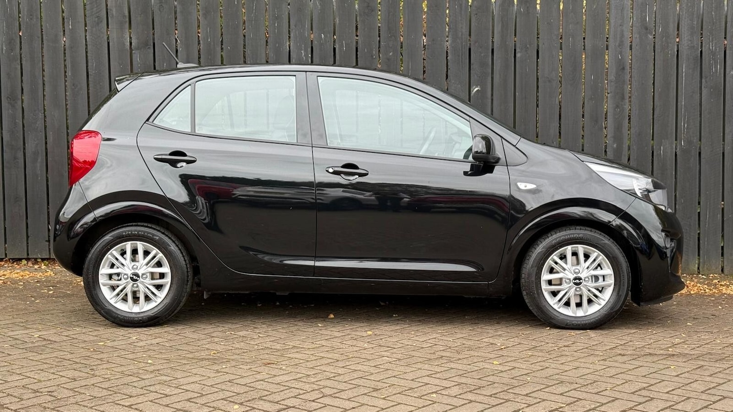 Used Kia Picanto 2023 for sale - 76623002: Photo 11