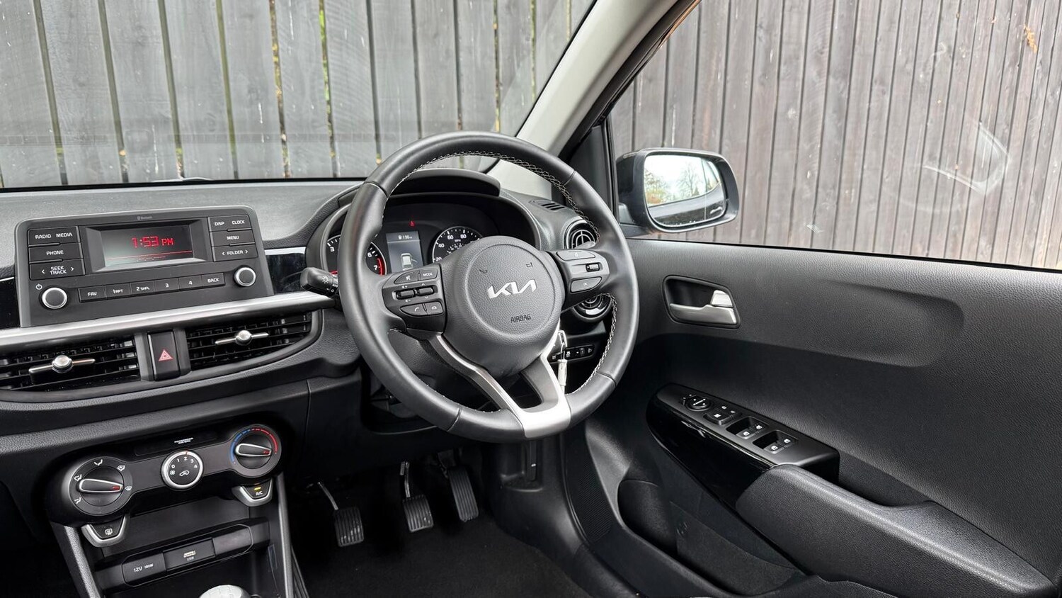 Used Kia Picanto 2023 for sale - 76623002: Photo 15