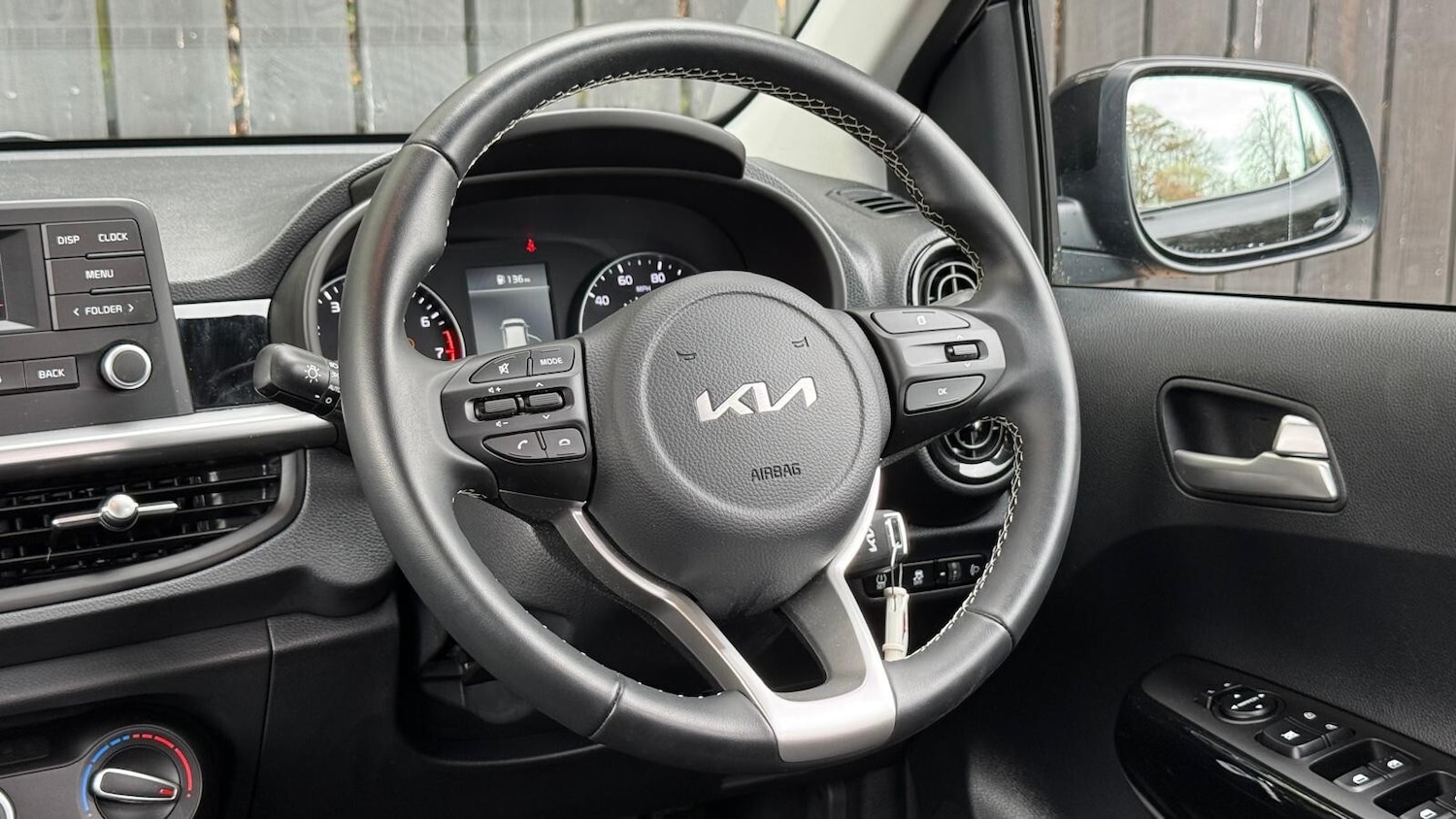 Used Kia Picanto 2023 for sale - 76623002: Photo 16