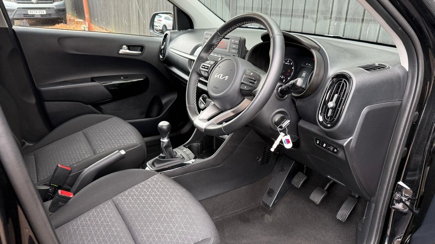 Used Kia Picanto 2023 for sale - 76623002: Photo 22