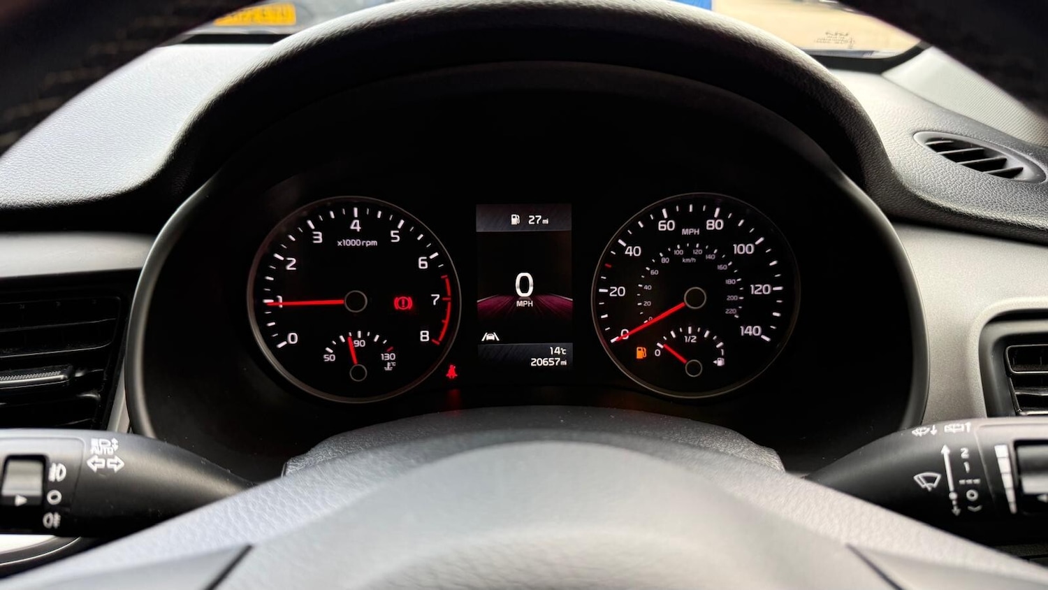 Used Kia Stonic 2021 for sale - 76622933: Photo 19