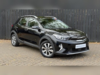 Used Kia Stonic 2021 for sale - 76622933: Photo