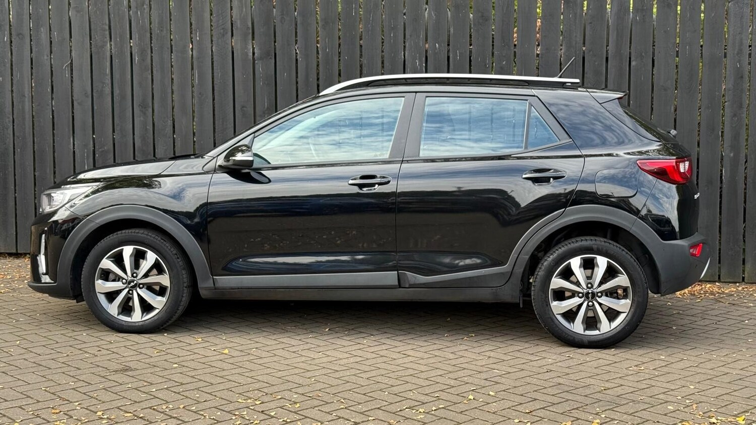 Used Kia Stonic 2021 for sale - 76622933: Photo 5