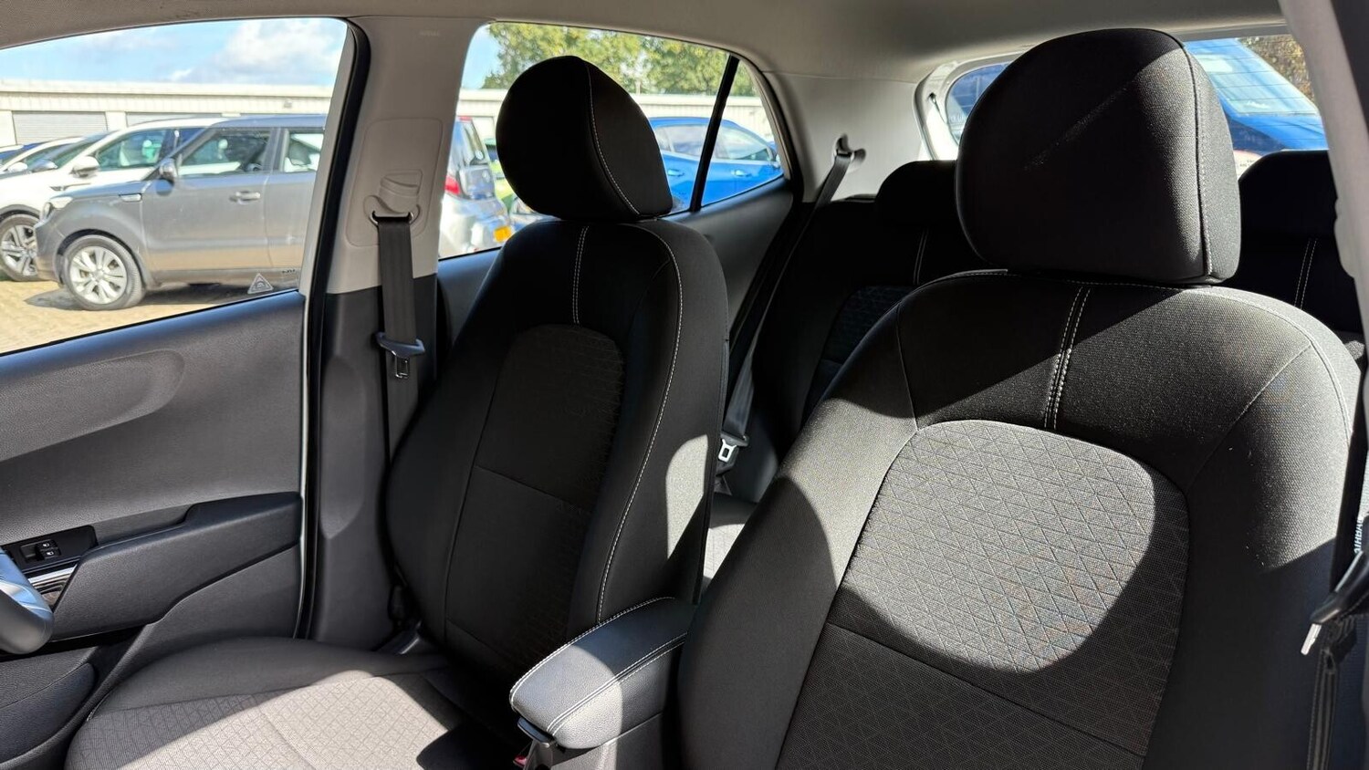 Used Kia Picanto 2022 for sale - 76622948: Photo 30