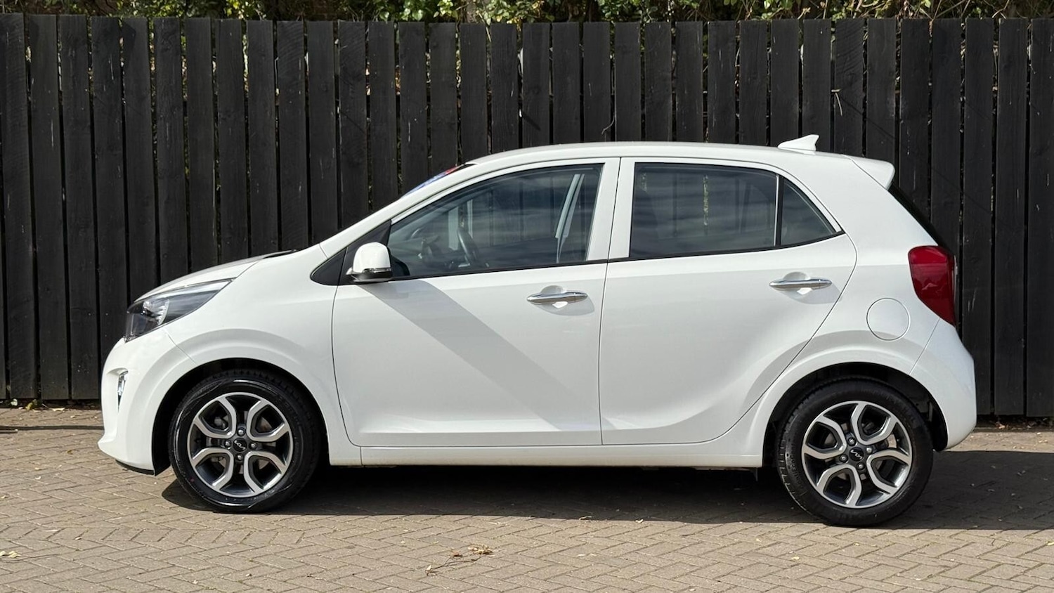 Used Kia Picanto 2022 for sale - 76622948: Photo 5