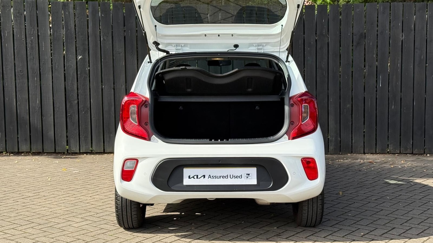 Used Kia Picanto 2022 for sale - 76622948: Photo 8