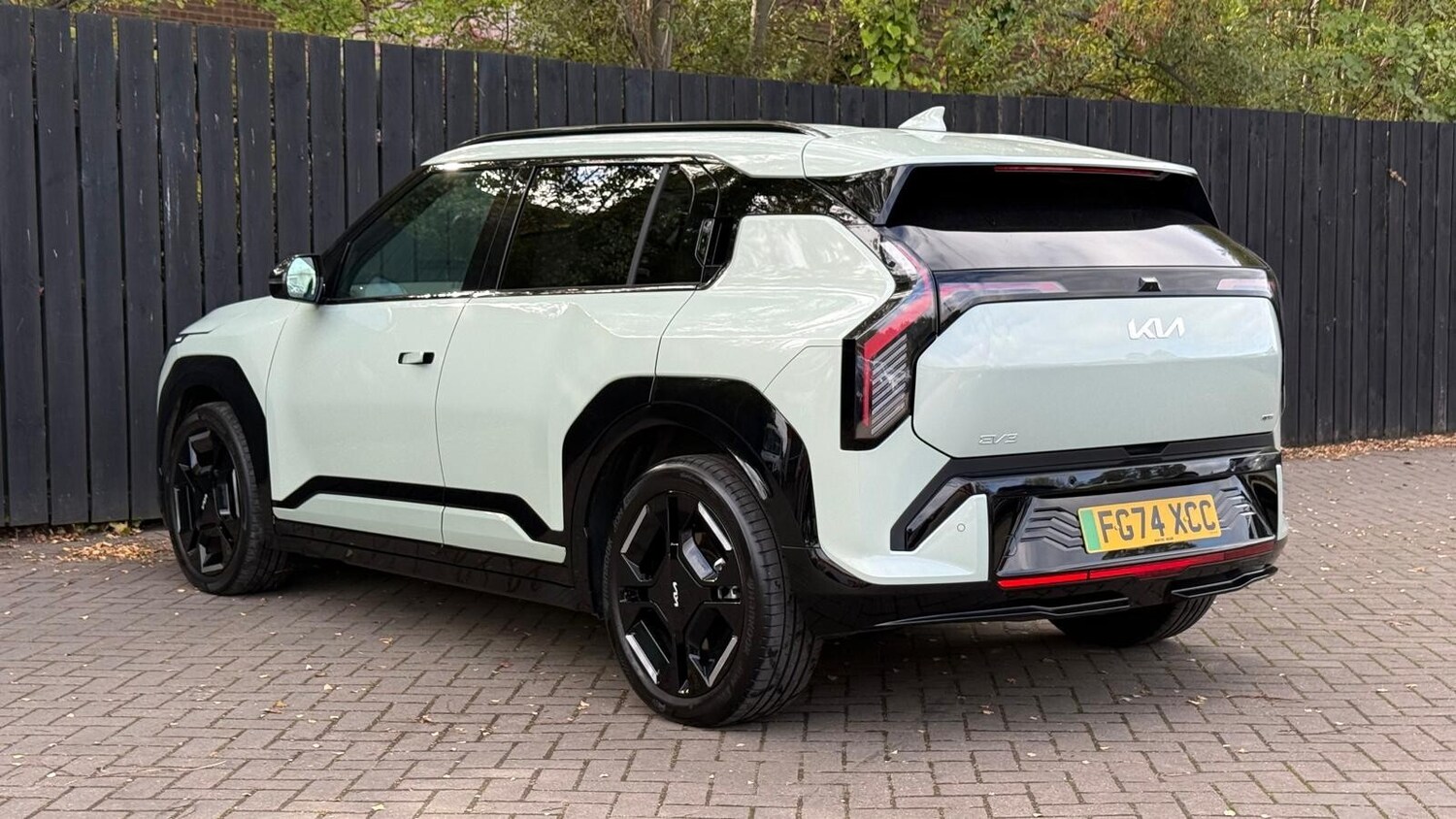 Used Kia EV3 2024 for sale - 76622975: Photo 6