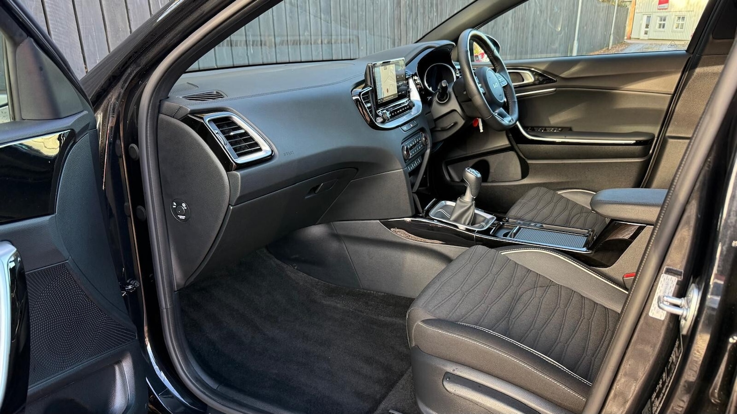 Used Kia Ceed 2025 for sale - 76623012: Photo 25