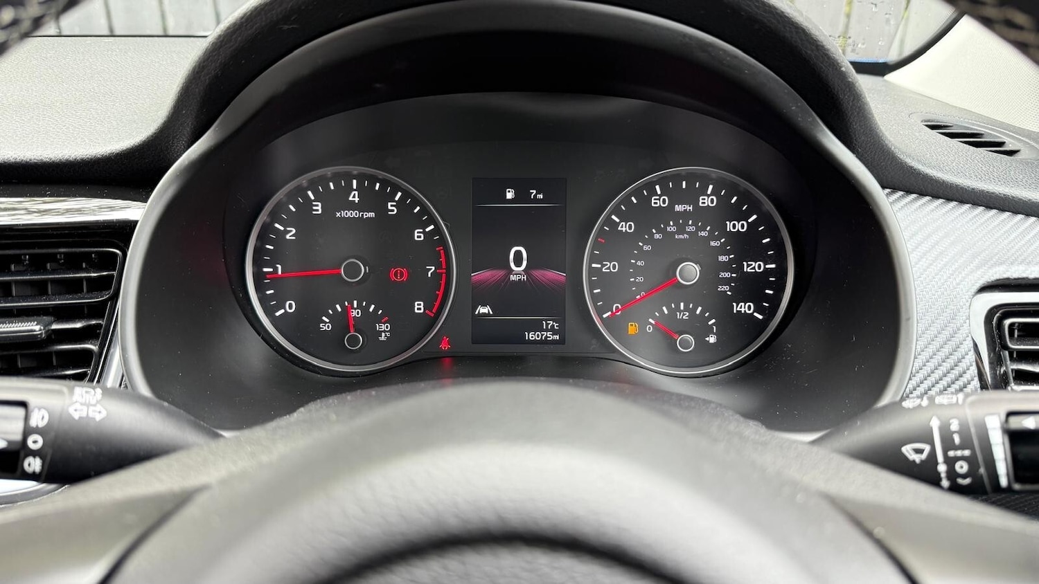 Used Kia Stonic 2023 for sale - 76622967: Photo 20