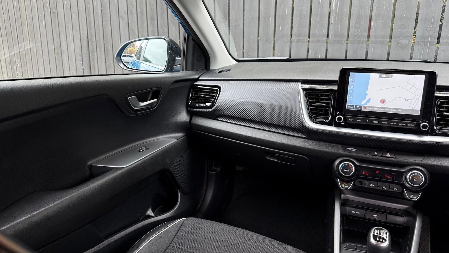 Used Kia Stonic 2023 for sale - 76622967: Photo 21