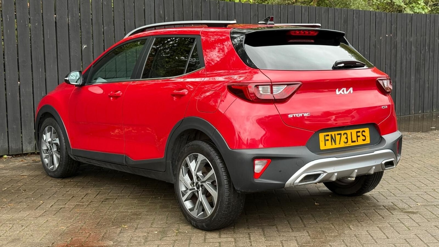 Used Kia Stonic 2023 for sale - 76622960: Photo 11