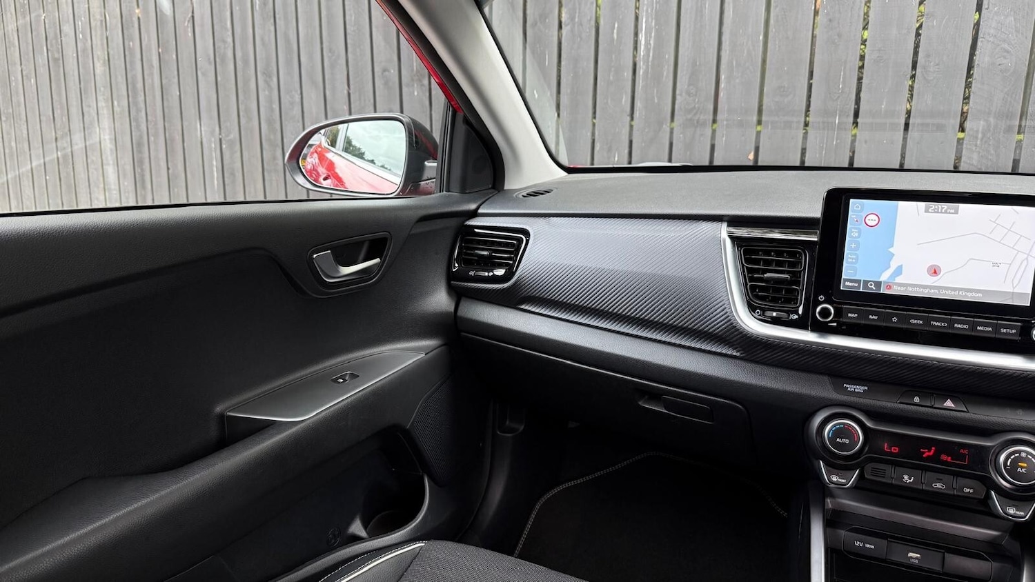 Used Kia Stonic 2023 for sale - 76622960: Photo 21