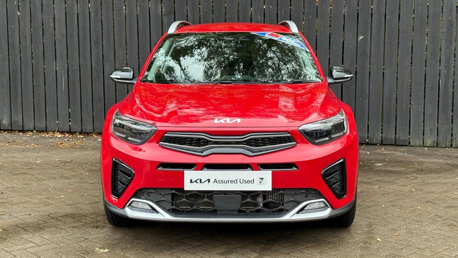 Used Kia Stonic 2023 for sale - 76622960: Photo 3