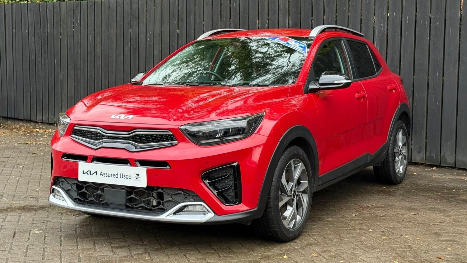 Used Kia Stonic 2023 for sale - 76622960: Photo 4