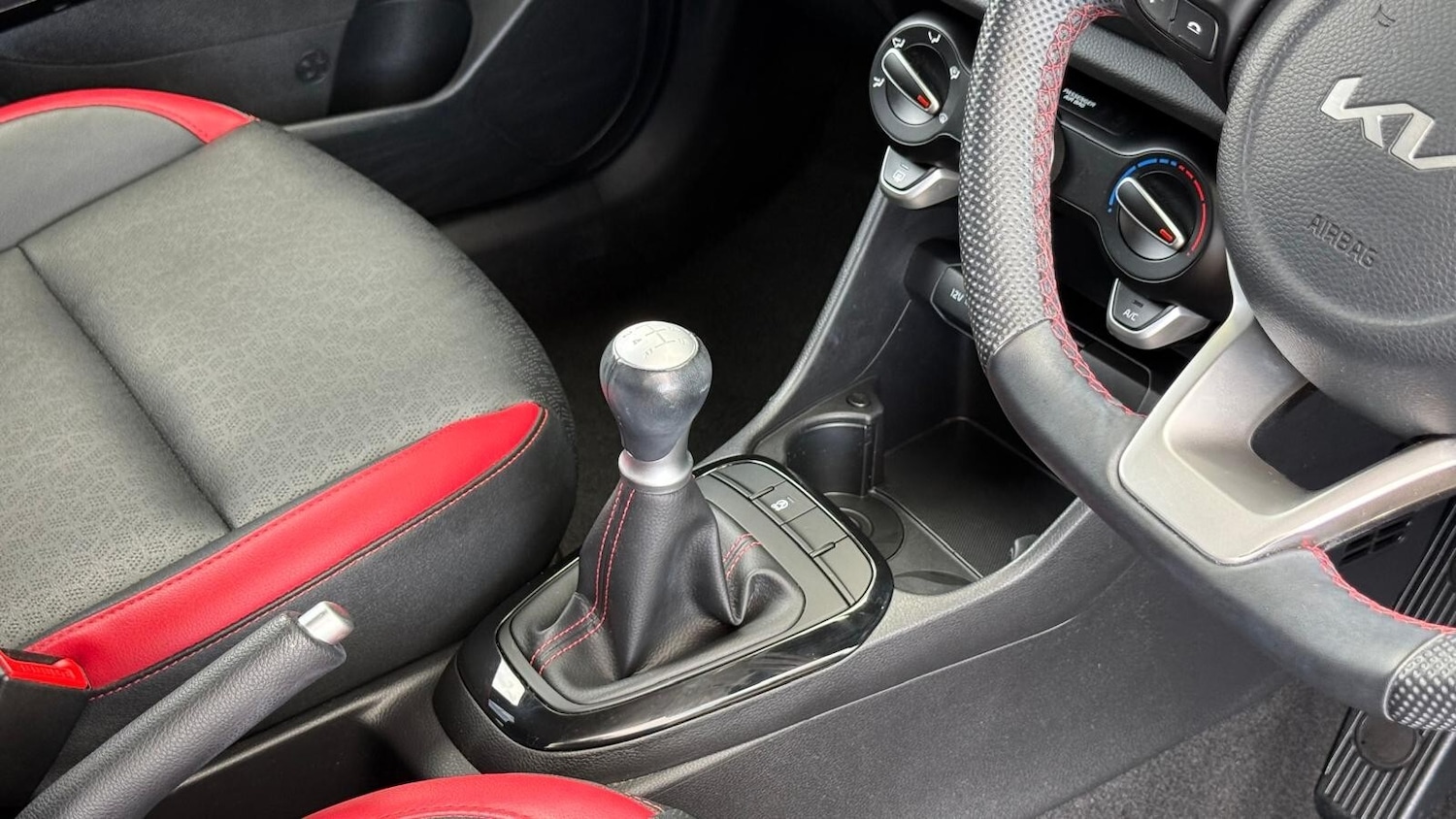 Used Kia Picanto 2023 for sale - 76622991: Photo 21