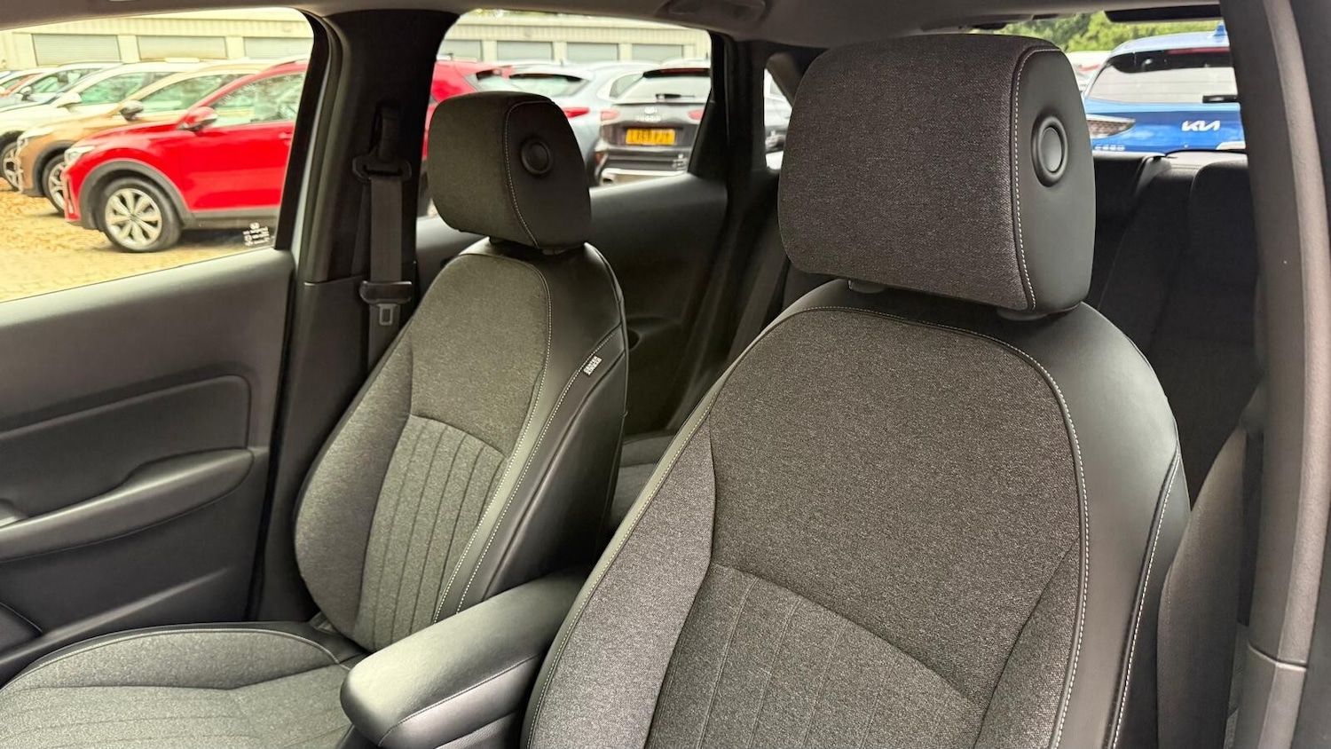 Used Honda Jazz 2020 for sale - 76622994: Photo 26