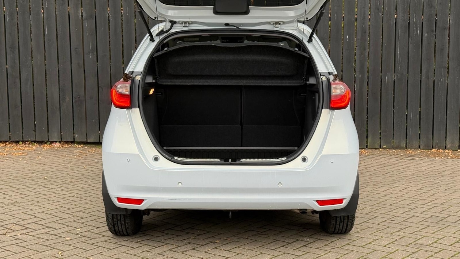 Used Honda Jazz 2020 for sale - 76622994: Photo 8