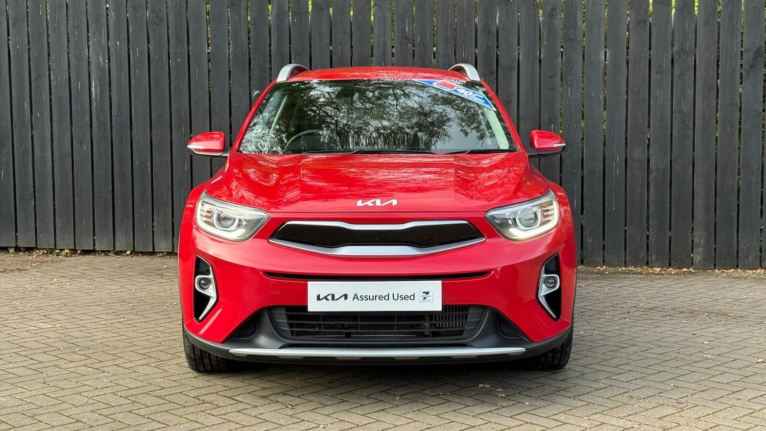 Used Kia Stonic 2024 for sale - 76622978: Photo 3