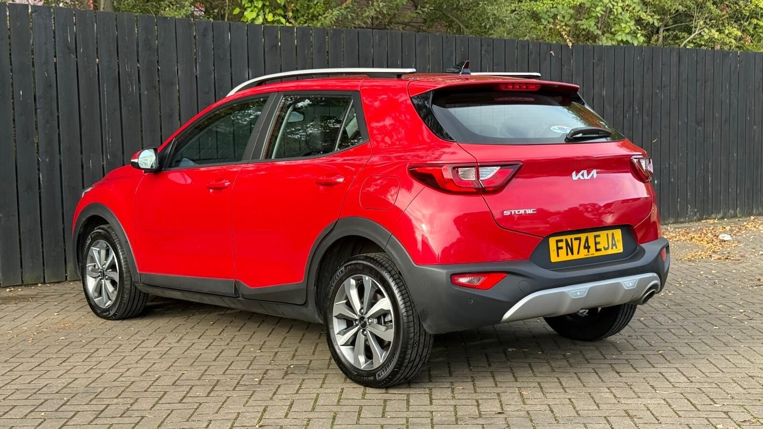 Used Kia Stonic 2024 for sale - 76622978: Photo 6